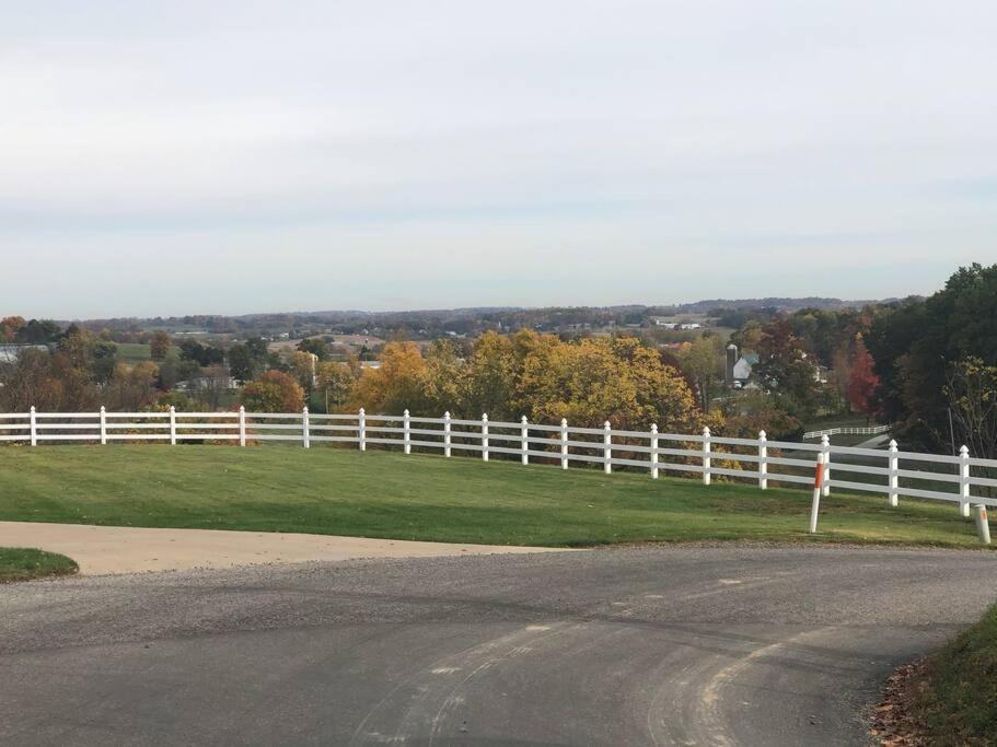 The Barn At Sharp Run-modern Barn In The Heart Of Amish Country *