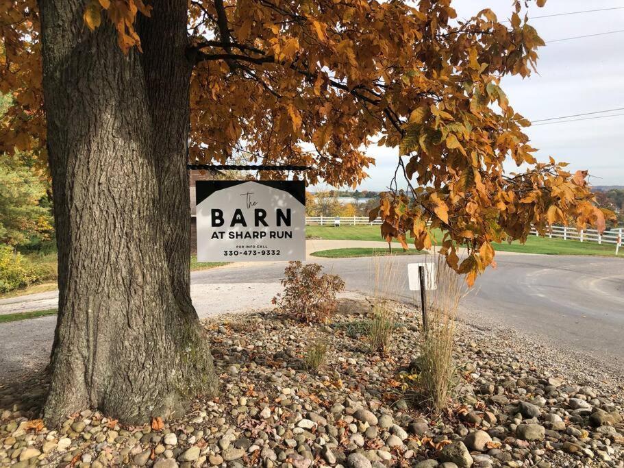 The Barn At Sharp Run-modern Barn In The Heart Of Amish Country Millersburg