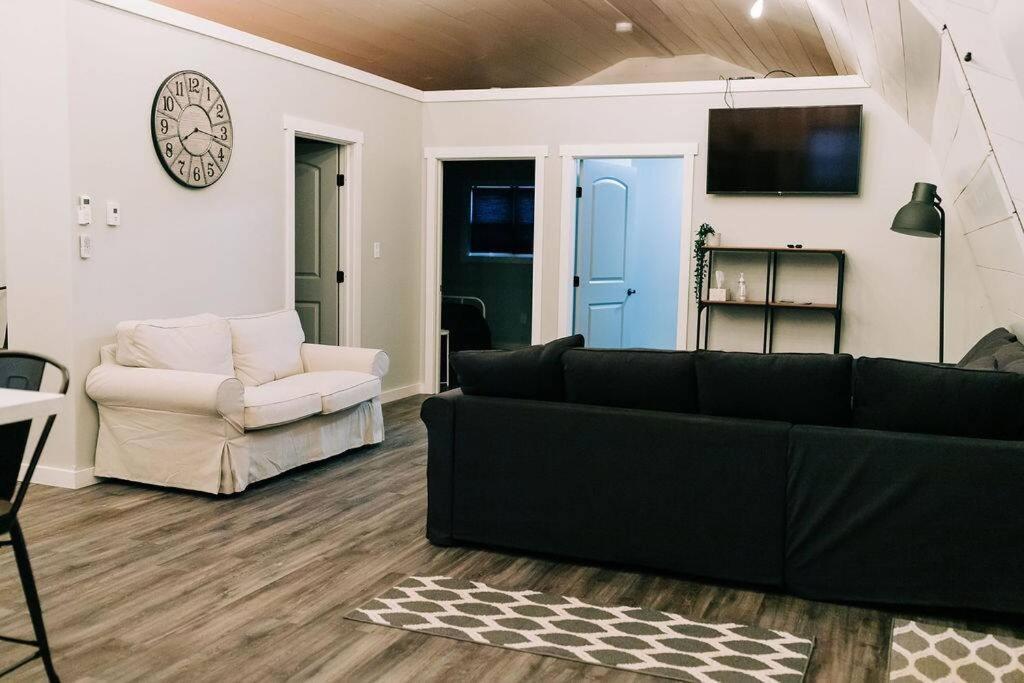 The Barn At Sharp Run-modern Barn In The Heart Of Amish Country Apartment Millersburg